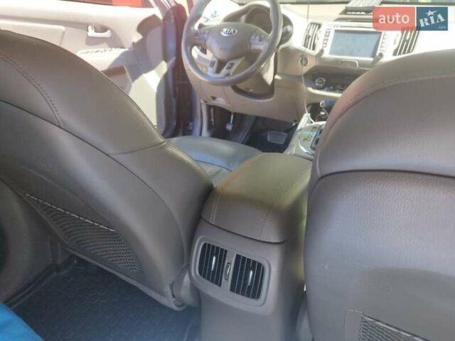 Синий Киа Sportage, объемом двигателя 2.4 л и пробегом 156 тыс. км за 12500 $, фото 16 на Automoto.ua