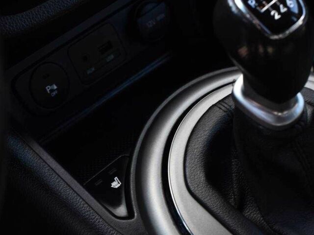 Синий Киа Sportage, объемом двигателя 1.7 л и пробегом 229 тыс. км за 13499 $, фото 20 на Automoto.ua