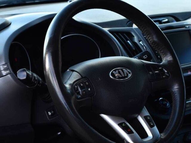 Синий Киа Sportage, объемом двигателя 1.7 л и пробегом 229 тыс. км за 13499 $, фото 7 на Automoto.ua