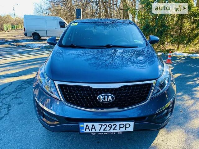 Синій Кіа Sportage, об'ємом двигуна 2.4 л та пробігом 135 тис. км за 16000 $, фото 7 на Automoto.ua