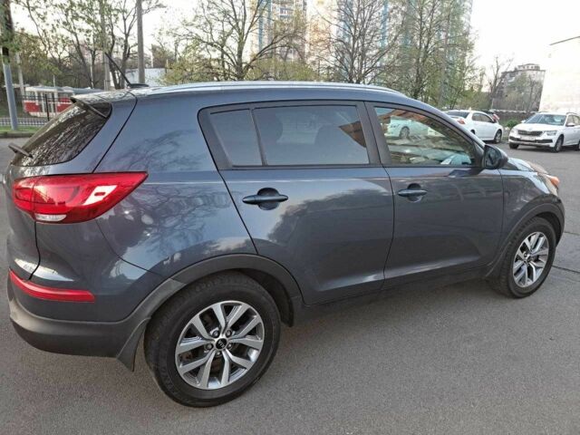 Синій Кіа Sportage, об'ємом двигуна 0.24 л та пробігом 155 тис. км за 12500 $, фото 8 на Automoto.ua