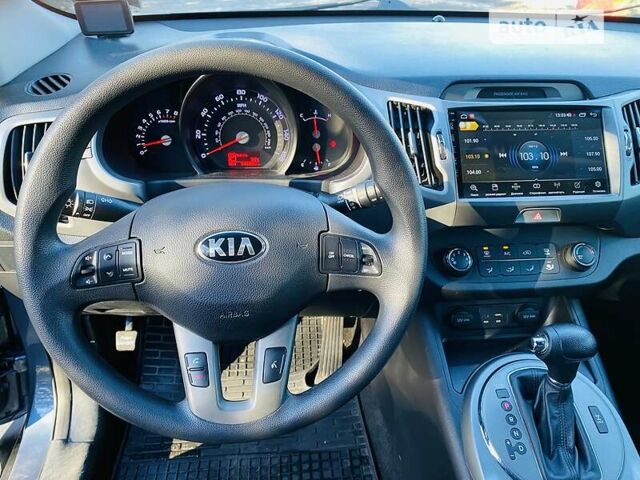 Синій Кіа Sportage, об'ємом двигуна 2.4 л та пробігом 135 тис. км за 16000 $, фото 20 на Automoto.ua