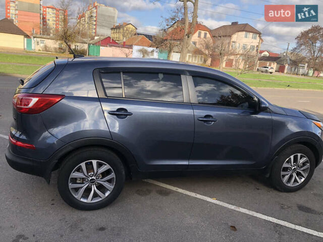 Синий Киа Sportage, объемом двигателя 2.35 л и пробегом 175 тыс. км за 11900 $, фото 4 на Automoto.ua
