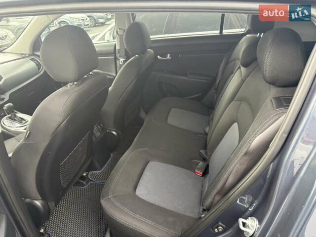 Синій Кіа Sportage, об'ємом двигуна 2.4 л та пробігом 118 тис. км за 13500 $, фото 9 на Automoto.ua