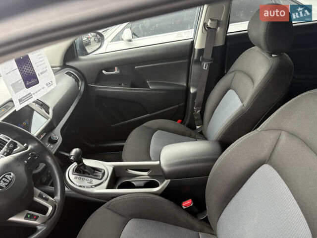 Синій Кіа Sportage, об'ємом двигуна 2.4 л та пробігом 118 тис. км за 13500 $, фото 11 на Automoto.ua
