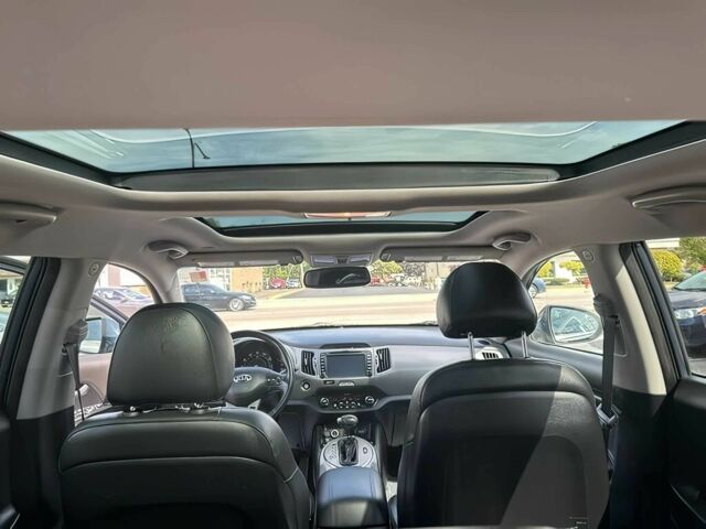 Синий Киа Sportage, объемом двигателя 2.4 л и пробегом 71 тыс. км за 3000 $, фото 10 на Automoto.ua