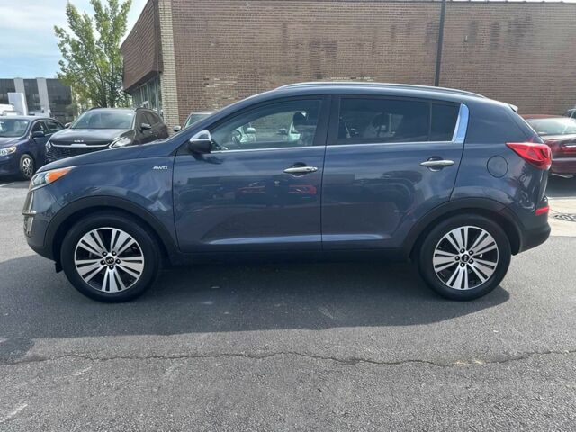 Синий Киа Sportage, объемом двигателя 2.4 л и пробегом 71 тыс. км за 3000 $, фото 3 на Automoto.ua