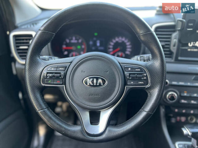 Синій Кіа Sportage, об'ємом двигуна 2 л та пробігом 150 тис. км за 17000 $, фото 18 на Automoto.ua