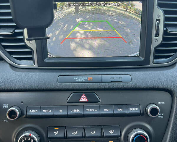 Синій Кіа Sportage, об'ємом двигуна 2 л та пробігом 150 тис. км за 17000 $, фото 24 на Automoto.ua