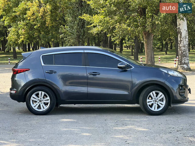 Синій Кіа Sportage, об'ємом двигуна 2 л та пробігом 150 тис. км за 17000 $, фото 3 на Automoto.ua