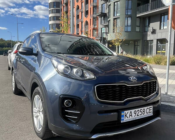 Синий Киа Sportage, объемом двигателя 2 л и пробегом 245 тыс. км за 18500 $, фото 1 на Automoto.ua