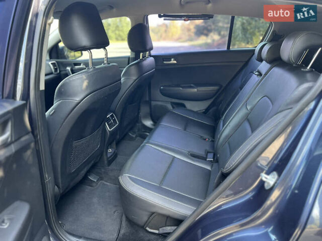 Синій Кіа Sportage, об'ємом двигуна 2 л та пробігом 150 тис. км за 17000 $, фото 10 на Automoto.ua