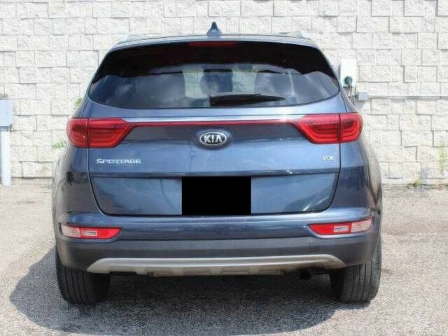 Киа Sportage 2018 в Черновцах на Automoto.ua Синий Киа Sportage, объемом двигателя 2.4 л и пробегом 67 тыс. км за 8500 $, фото 6 на Automoto.ua