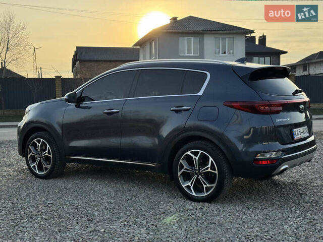 Киа Sportage 2018 в Киеве на Automoto.ua Синий Киа Sportage, объемом двигателя 2 л и пробегом 153 тыс. км за 21900 $, фото 6 на Automoto.ua