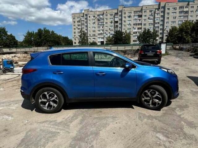 Синий Киа Sportage, объемом двигателя 1.6 л и пробегом 120 тыс. км за 17000 $, фото 2 на Automoto.ua