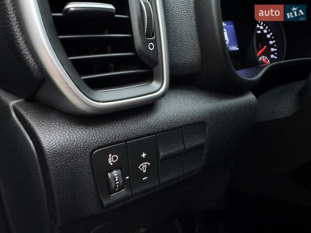 Синий Киа Sportage, объемом двигателя 1.6 л и пробегом 111 тыс. км за 17200 $, фото 35 на Automoto.ua