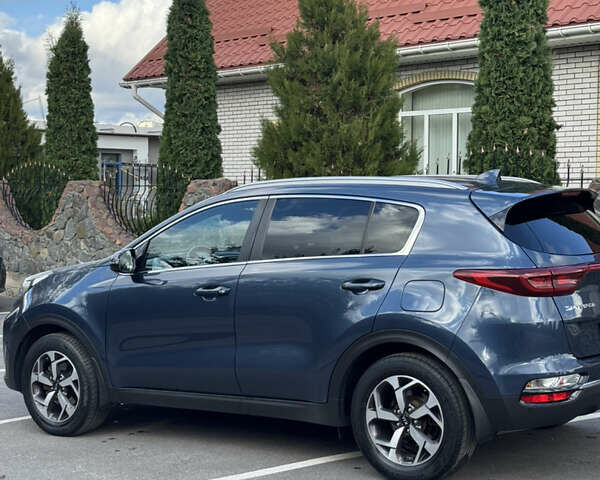 Киа Sportage 2018 в Виннице на Automoto.ua Синий Киа Sportage, объемом двигателя 1.6 л и пробегом 122 тыс. км за 18500 $, фото 26 на Automoto.ua