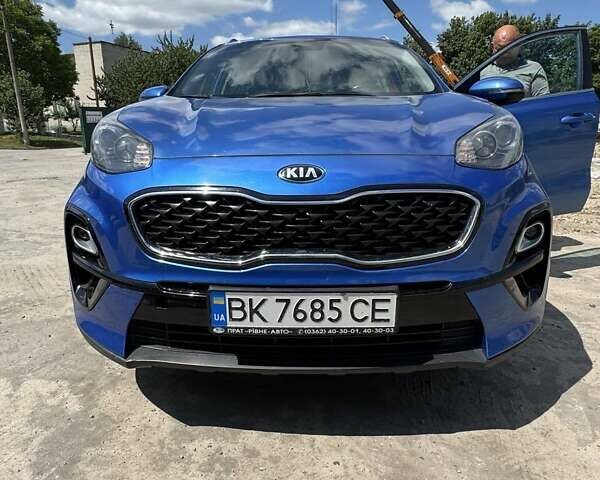 Синий Киа Sportage, объемом двигателя 1.6 л и пробегом 120 тыс. км за 17000 $, фото 3 на Automoto.ua