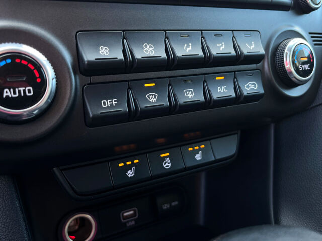 Синій Кіа Sportage, об'ємом двигуна 1.6 л та пробігом 108 тис. км за 18000 $, фото 21 на Automoto.ua