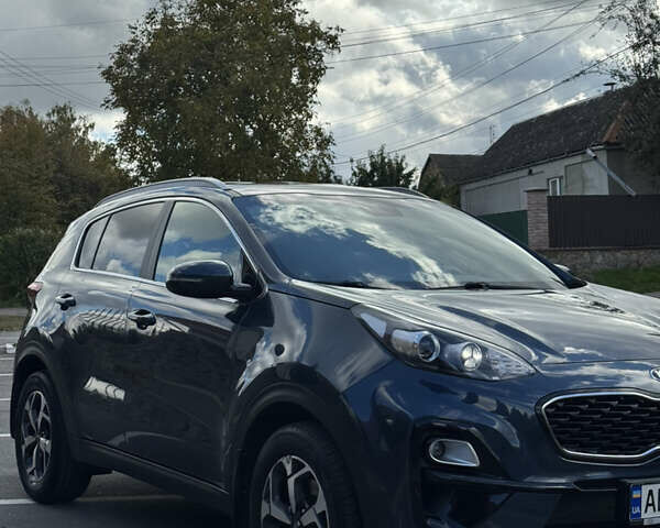 Киа Sportage 2018 в Виннице на Automoto.ua Синий Киа Sportage, объемом двигателя 1.6 л и пробегом 122 тыс. км за 18500 $, фото 29 на Automoto.ua