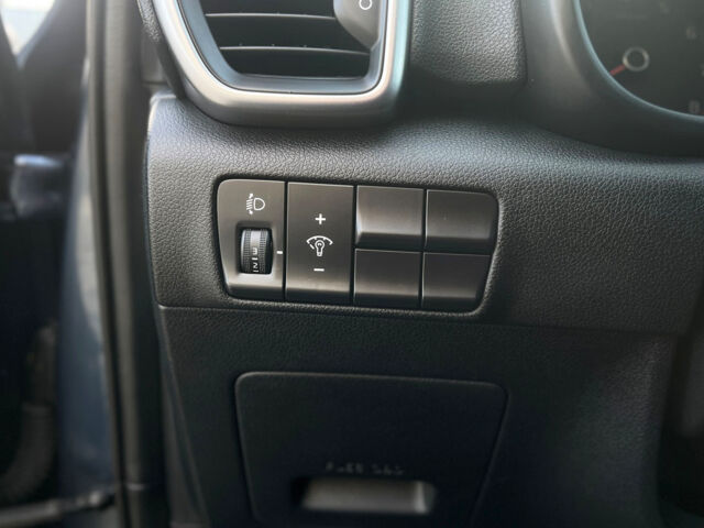 Синій Кіа Sportage, об'ємом двигуна 1.6 л та пробігом 108 тис. км за 18000 $, фото 12 на Automoto.ua