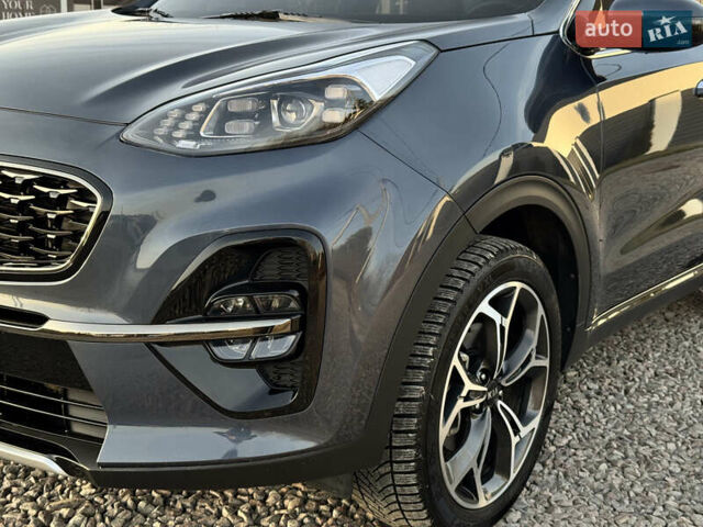 Киа Sportage 2018 в Киеве на Automoto.ua Синий Киа Sportage, объемом двигателя 2 л и пробегом 153 тыс. км за 21900 $, фото 22 на Automoto.ua