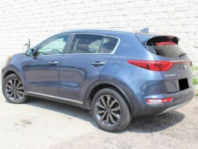 Киа Sportage 2018 в Черновцах на Automoto.ua Синий Киа Sportage, объемом двигателя 2.4 л и пробегом 67 тыс. км за 8500 $, фото 7 на Automoto.ua