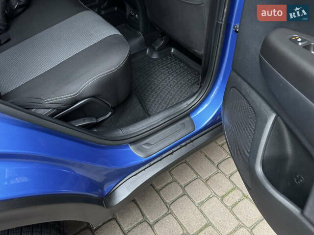 Синий Киа Sportage, объемом двигателя 1.6 л и пробегом 111 тыс. км за 17200 $, фото 60 на Automoto.ua
