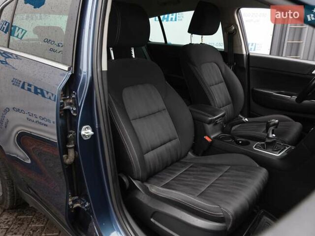 Синий Киа Sportage, объемом двигателя 1.6 л и пробегом 141 тыс. км за 17500 $, фото 25 на Automoto.ua