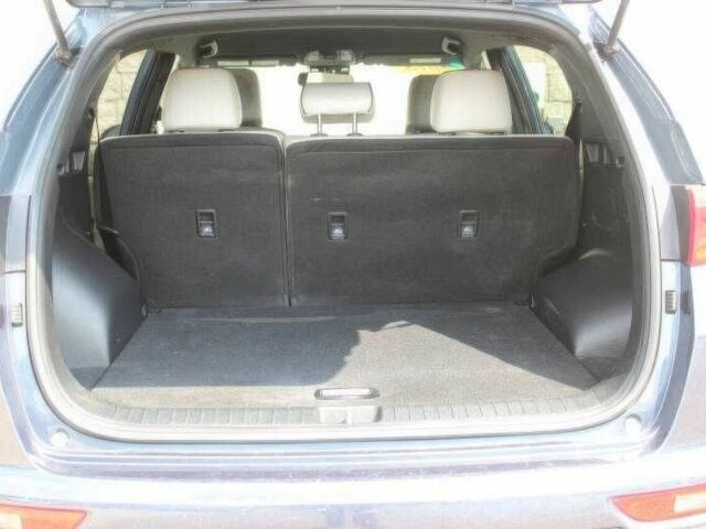 Киа Sportage 2018 в Черновцах на Automoto.ua Синий Киа Sportage, объемом двигателя 2.4 л и пробегом 67 тыс. км за 8500 $, фото 8 на Automoto.ua