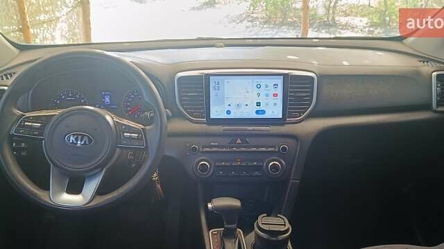 Синий Киа Sportage, объемом двигателя 1.59 л и пробегом 138 тыс. км за 17000 $, фото 3 на Automoto.ua