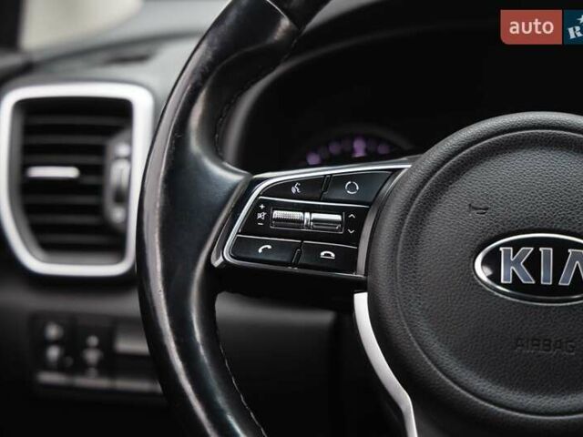 Синий Киа Sportage, объемом двигателя 1.6 л и пробегом 141 тыс. км за 17500 $, фото 15 на Automoto.ua