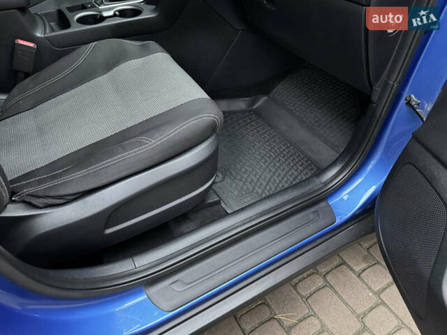 Синий Киа Sportage, объемом двигателя 1.6 л и пробегом 111 тыс. км за 17200 $, фото 50 на Automoto.ua