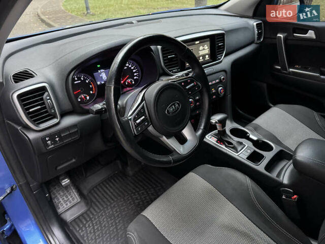 Синий Киа Sportage, объемом двигателя 1.6 л и пробегом 111 тыс. км за 17200 $, фото 31 на Automoto.ua