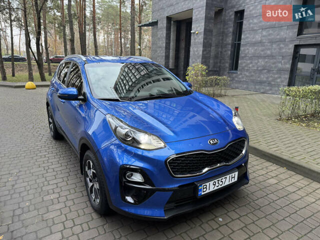Синий Киа Sportage, объемом двигателя 1.6 л и пробегом 111 тыс. км за 17200 $, фото 4 на Automoto.ua