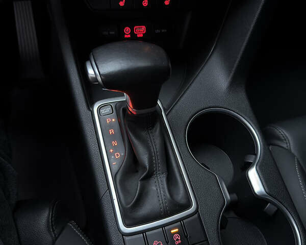 Синий Киа Sportage, объемом двигателя 2 л и пробегом 128 тыс. км за 18499 $, фото 27 на Automoto.ua