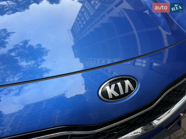 Синий Киа Sportage, объемом двигателя 1.6 л и пробегом 111 тыс. км за 17200 $, фото 21 на Automoto.ua