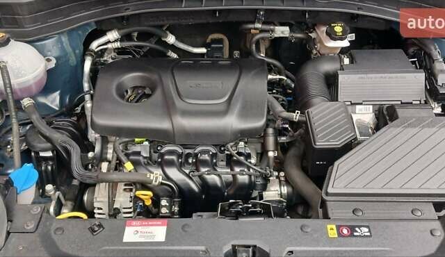 Синій Кіа Sportage, об'ємом двигуна 1.59 л та пробігом 58 тис. км за 18200 $, фото 31 на Automoto.ua