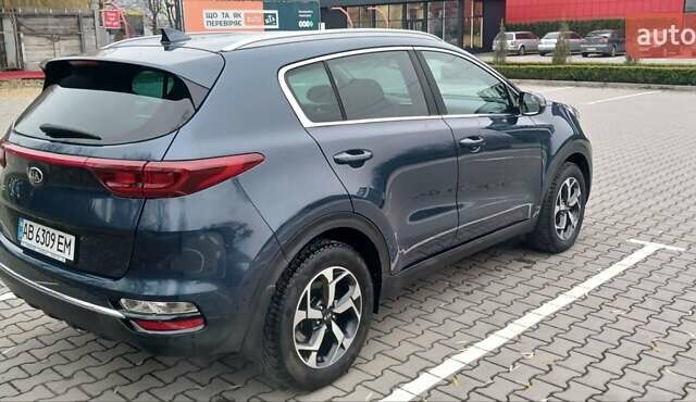 Синій Кіа Sportage, об'ємом двигуна 1.59 л та пробігом 58 тис. км за 18200 $, фото 5 на Automoto.ua