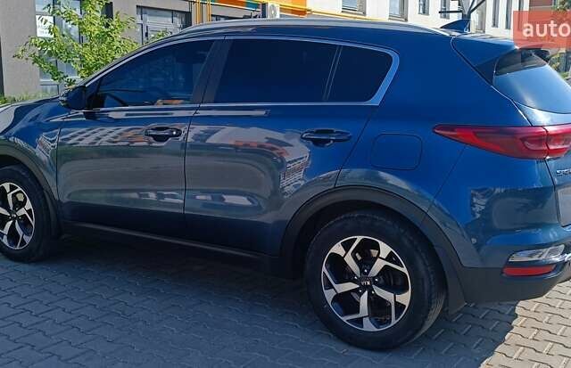 Синій Кіа Sportage, об'ємом двигуна 1.59 л та пробігом 85 тис. км за 17900 $, фото 4 на Automoto.ua
