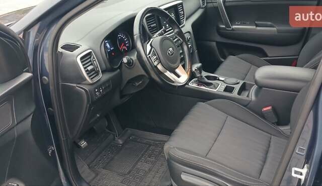 Синій Кіа Sportage, об'ємом двигуна 1.59 л та пробігом 58 тис. км за 18200 $, фото 8 на Automoto.ua