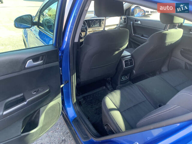 Синий Киа Sportage, объемом двигателя 1.59 л и пробегом 72 тыс. км за 18200 $, фото 27 на Automoto.ua