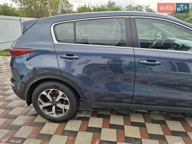 Синий Киа Sportage, объемом двигателя 1.6 л и пробегом 121 тыс. км за 17000 $, фото 5 на Automoto.ua