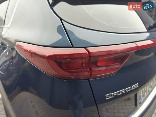 Синий Киа Sportage, объемом двигателя 1.59 л и пробегом 176 тыс. км за 17800 $, фото 18 на Automoto.ua