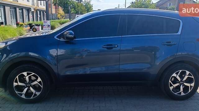 Синій Кіа Sportage, об'ємом двигуна 1.59 л та пробігом 85 тис. км за 17900 $, фото 3 на Automoto.ua