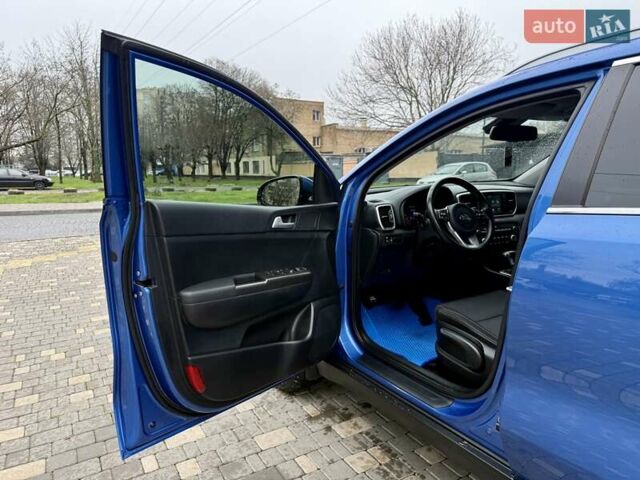 Синий Киа Sportage, объемом двигателя 1.59 л и пробегом 115 тыс. км за 16999 $, фото 29 на Automoto.ua