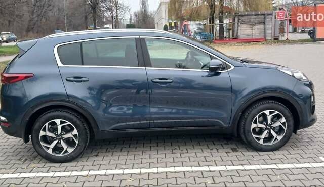 Синій Кіа Sportage, об'ємом двигуна 1.59 л та пробігом 58 тис. км за 18200 $, фото 2 на Automoto.ua