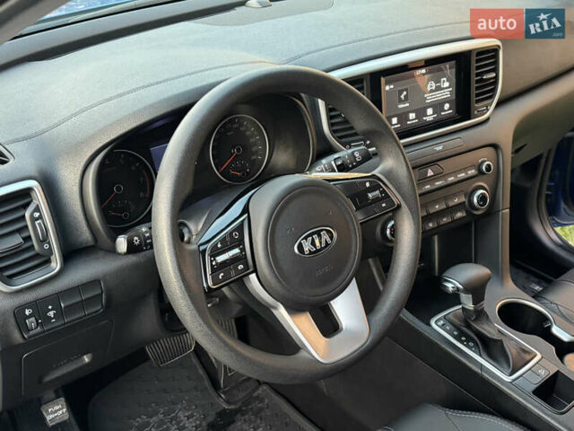 Синій Кіа Sportage, об'ємом двигуна 1.6 л та пробігом 52 тис. км за 17900 $, фото 46 на Automoto.ua