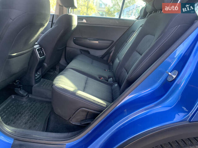 Синий Киа Sportage, объемом двигателя 1.59 л и пробегом 72 тыс. км за 18200 $, фото 23 на Automoto.ua