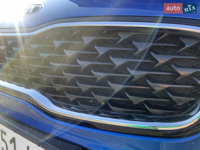 Синий Киа Sportage, объемом двигателя 1.59 л и пробегом 72 тыс. км за 18200 $, фото 84 на Automoto.ua